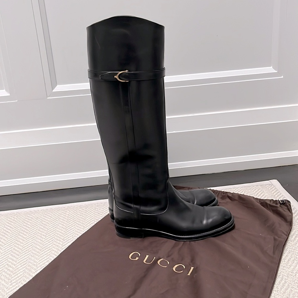 GUCCI Black Leather Knee High Boot with Slim Horsebit - Picture 2 of 13
